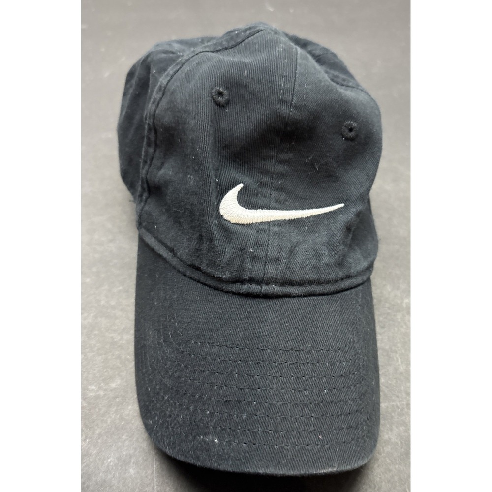 Nike Black size 4-7 Youth Cap Cotton